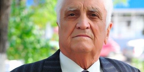 4 Petru Macovschi Profesor de Istorie, Filozofie